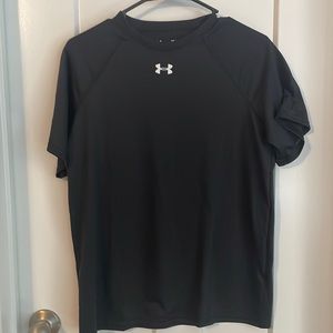 Boys under Armour heat gear shirt